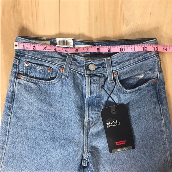 Levi’s Wedgie Straight Jean - Luxor Lanes - Picture 7 of 8